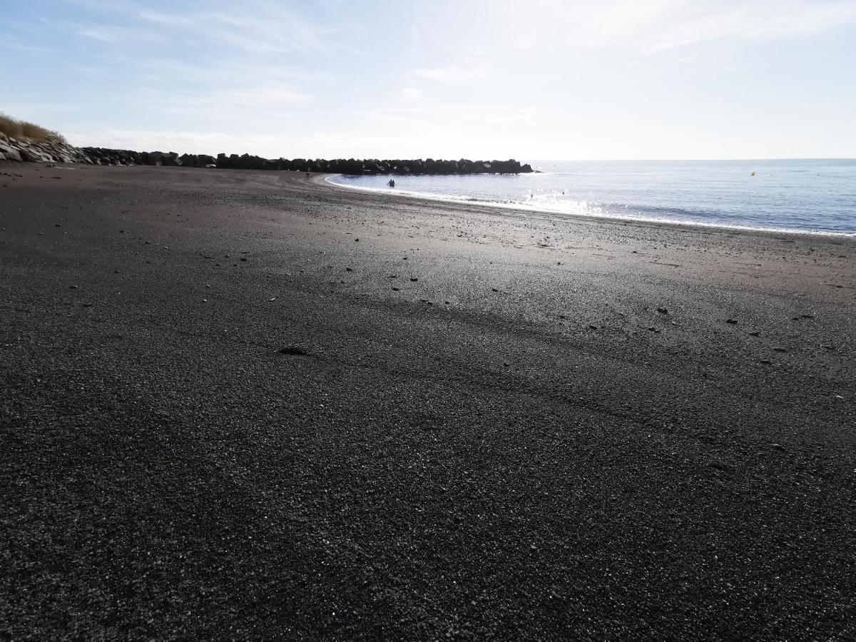 Home2Book Comfy Beachfront Radazul 외부 사진